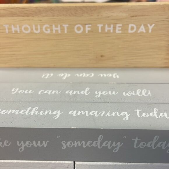 Eccolo wooden Perpetual calendar word affirmation essential basic for any year - Picture 3 of 6